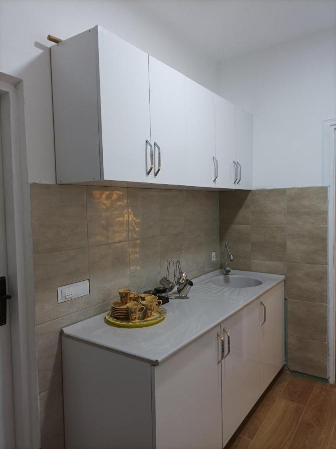 Apartmani Mladenovic Kijevo Exterior photo